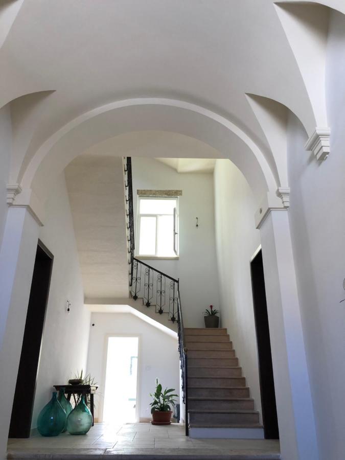 Carlo V - Con Piscina E Giardino Privati Apartment Lecce Ngoại thất bức ảnh