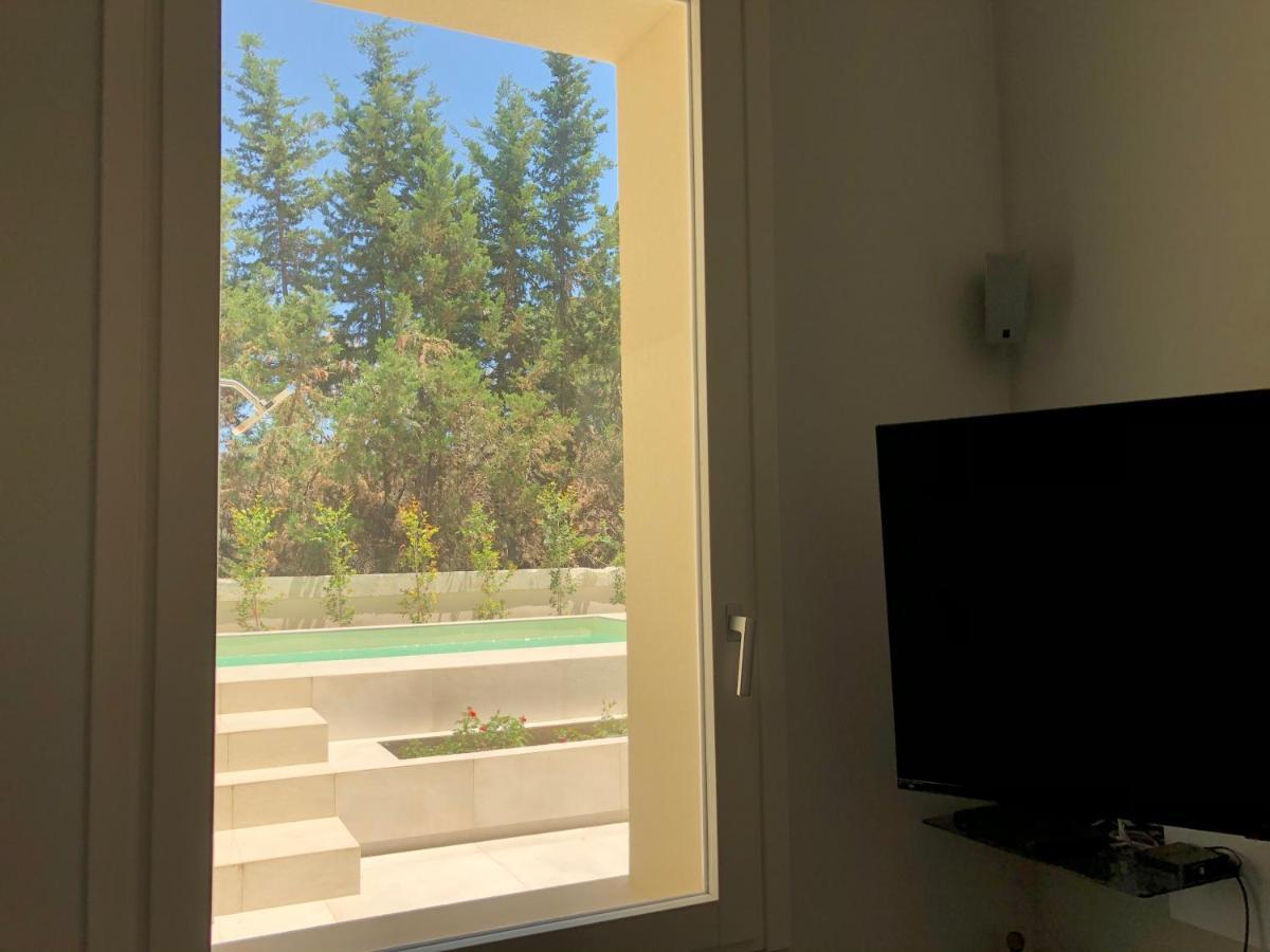 Carlo V - Con Piscina E Giardino Privati Apartment Lecce Ngoại thất bức ảnh