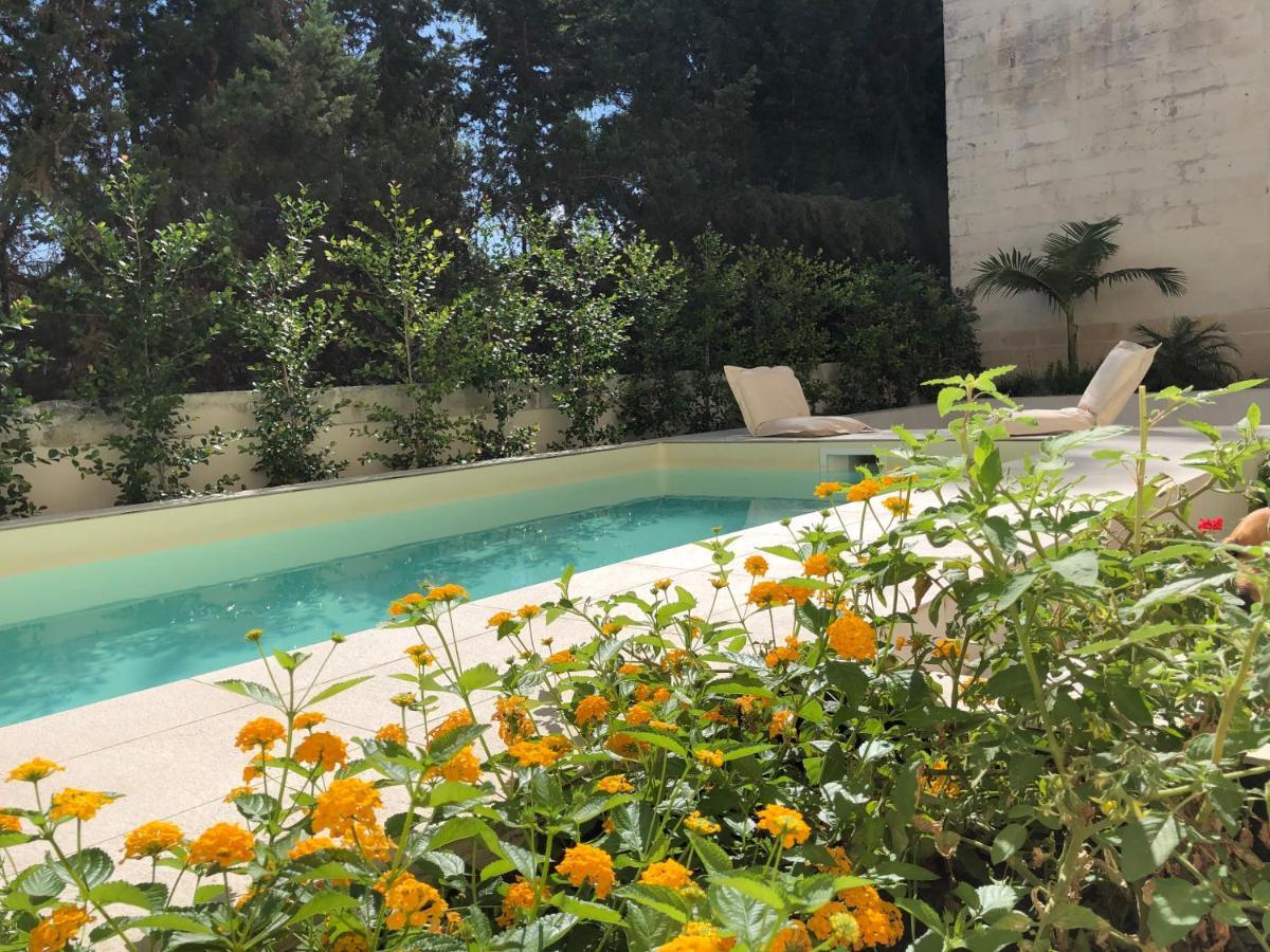 Carlo V - Con Piscina E Giardino Privati Apartment Lecce Ngoại thất bức ảnh